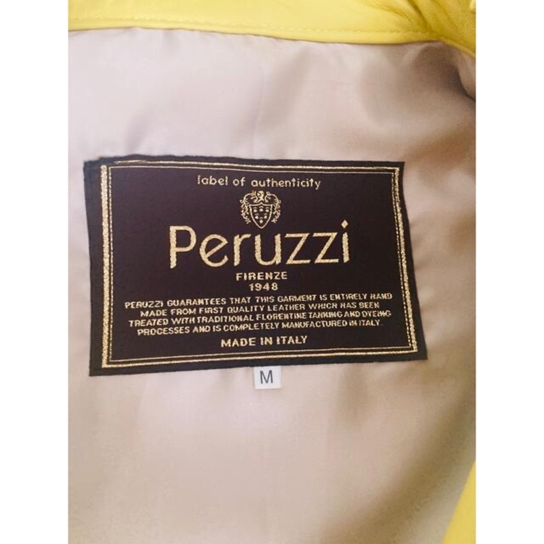 Peruzzi 本革　ジャケット レザージャケット イタリア製 レディースのジャケット/アウター(ライダースジャケット)の商品写真
