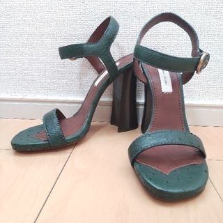 マークジェイコブス(MARC JACOBS)のMarc Jacobs オーストリッチサンダル(サンダル)