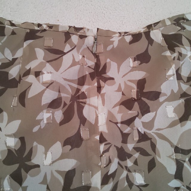 MAKELET(メイクレット)の膝丈スカート レディースのスカート(ひざ丈スカート)の商品写真