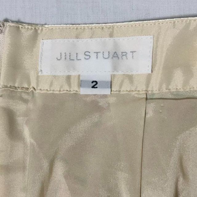 JILL by JILLSTUART(ジルバイジルスチュアート)の美品JILL STUARTジルスチアート　フレアスカート　花柄　ピンク レディースのスカート(ミニスカート)の商品写真