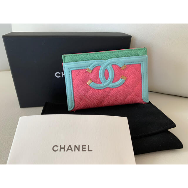 CHANEL(シャネル)の専用 レディースのファッション小物(名刺入れ/定期入れ)の商品写真