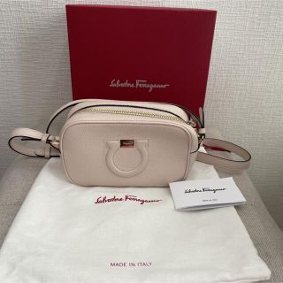 サルヴァトーレフェラガモ(Salvatore Ferragamo)のSalvatore Ferragamo ショルダーバック(ショルダーバッグ)