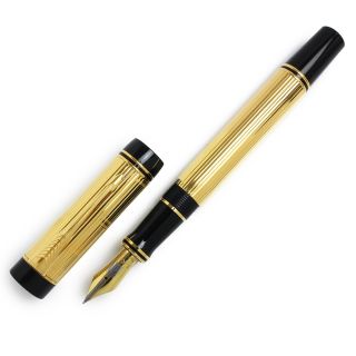 パーカー(ゴールド/金色系)の通販 100点以上 | Parkerを買うならラクマ