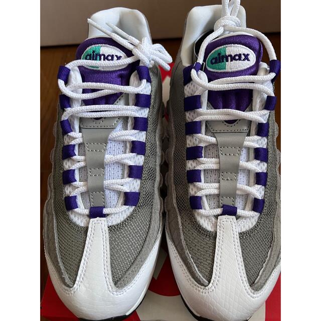 NIKE AIR MAX 95 LV8  GRAPE