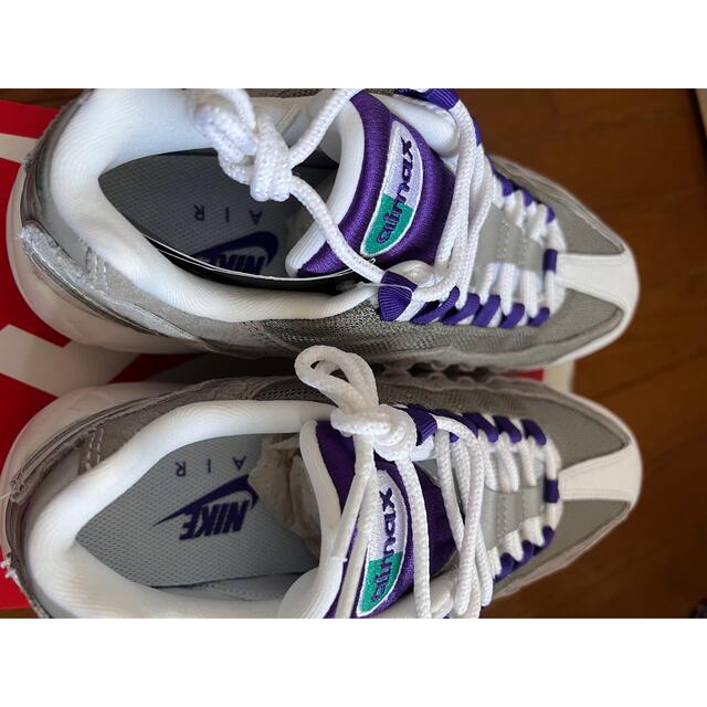 NIKE AIR MAX 95 LV8  GRAPE