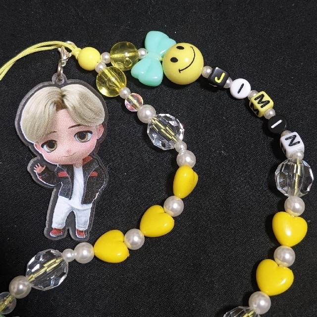 防弾少年団(BTS)(ボウダンショウネンダン)の💛BTS 防弾少年団 JIMIN スマホストラップ💛TinyTAN ジミン エンタメ/ホビーのタレントグッズ(アイドルグッズ)の商品写真