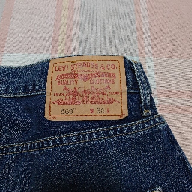 Levi's(リーバイス)のLevi's　ショートパンツ　569　メンズ メンズのパンツ(ショートパンツ)の商品写真