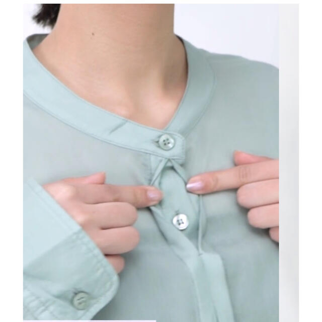 LOWRYS FARM(ローリーズファーム)のローリーズファーム　ポンチョシャツ　タグ付き新品 レディースのトップス(シャツ/ブラウス(長袖/七分))の商品写真