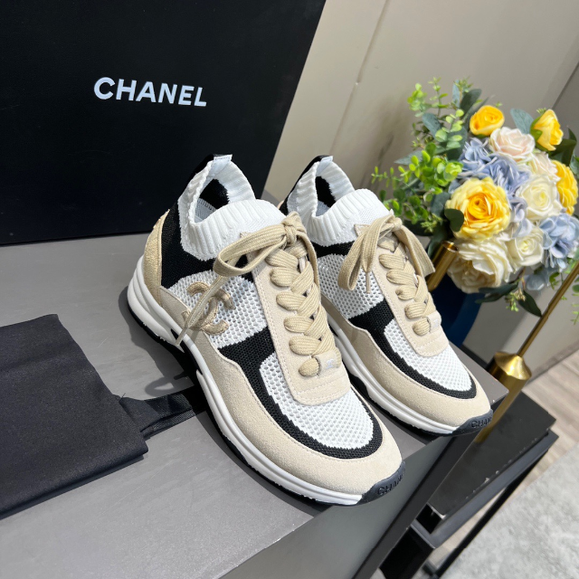 レビュー高評価の商品! CHANEL - シャネル スニーカー 37 スニーカー