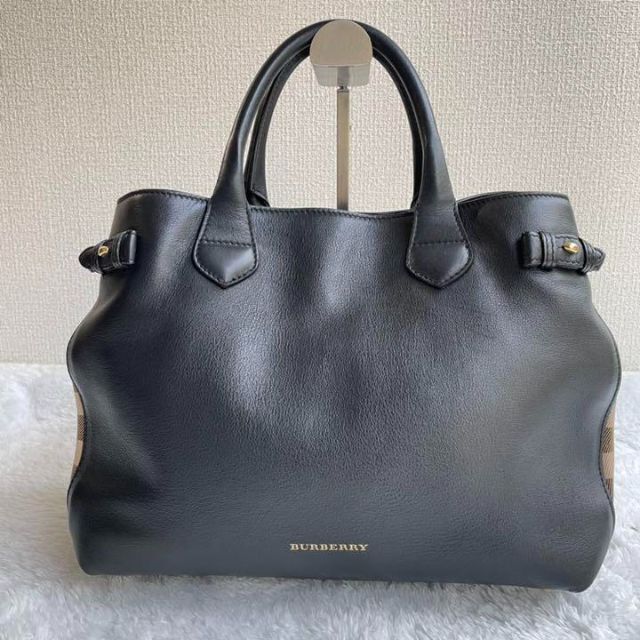 極美品✨Burberry バナーバッグ 2way ノバチェック 黒 付属品有り-