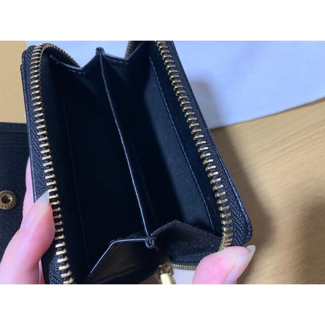 Charles and Keith(チャールズアンドキース)のチャールズアンドキース ／ 二つ折り財布  レディースのファッション小物(財布)の商品写真