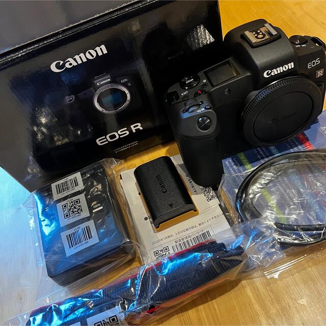 Canon(キヤノン)のCANON  EOS R ボディ スマホ/家電/カメラのカメラ(デジタル一眼)の商品写真