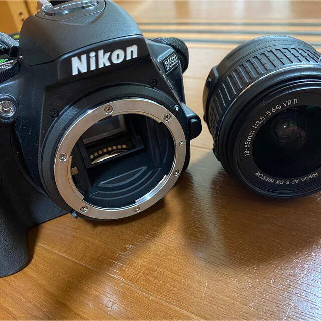 Nikon D5500 ダブルズームキット BLACK
