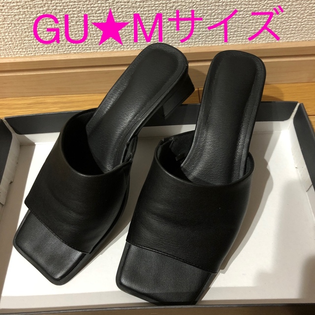 GU(ジーユー)の今季GU人気 カラーミュールM 23.5㎝ BLK レディースの靴/シューズ(サンダル)の商品写真