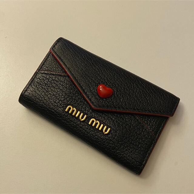 miumiu マドラスラブ