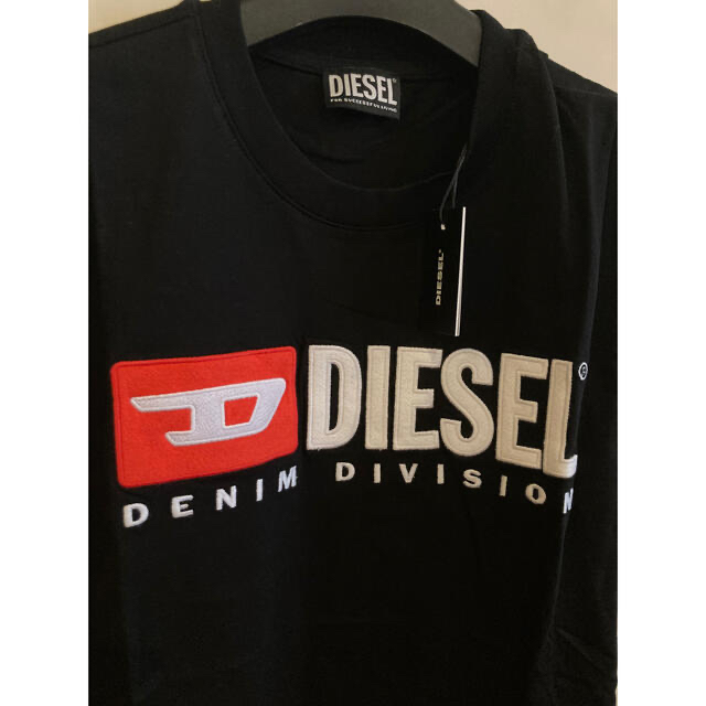 DIESEL(ディーゼル)の新品未使用！　ディーゼル　DIESEL Tシャツ　ブラックS メンズのトップス(Tシャツ/カットソー(半袖/袖なし))の商品写真