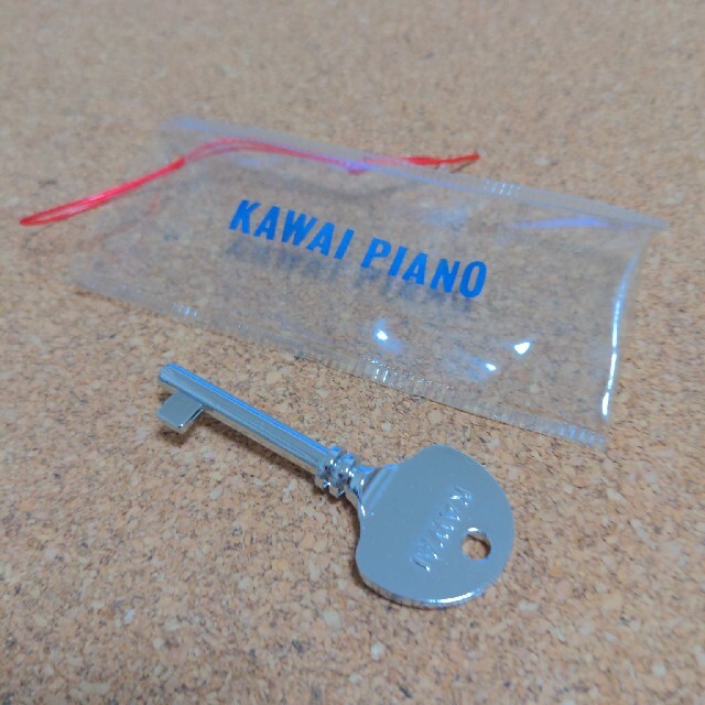 KAWAI　カワイ　アップライト　ピアノ　用の　鍵　キー　匿名配送　送料無料 楽器の鍵盤楽器(ピアノ)の商品写真