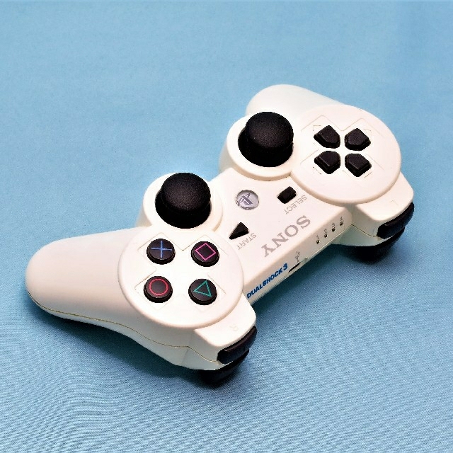 PlayStation3(プレイステーション3)のSONY純正PS3ワイヤレスコントローラー DUALSHOCK3 SIXAXIS エンタメ/ホビーのゲームソフト/ゲーム機本体(その他)の商品写真