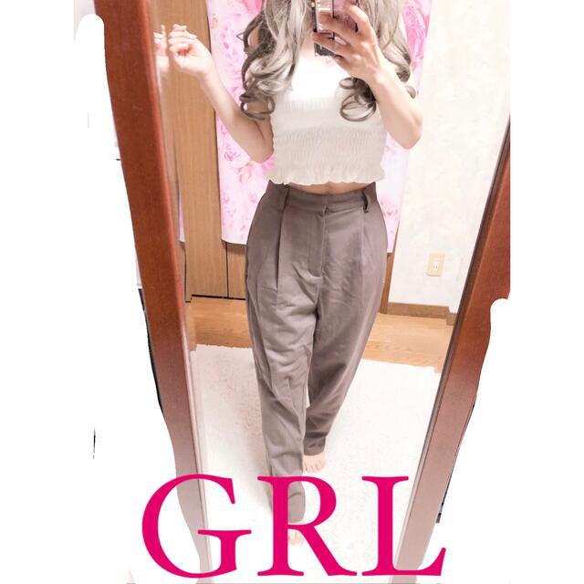 GRL(グレイル)の4739.GRL ブラウン ハイウエスト テーパードパンツ レディースのパンツ(カジュアルパンツ)の商品写真