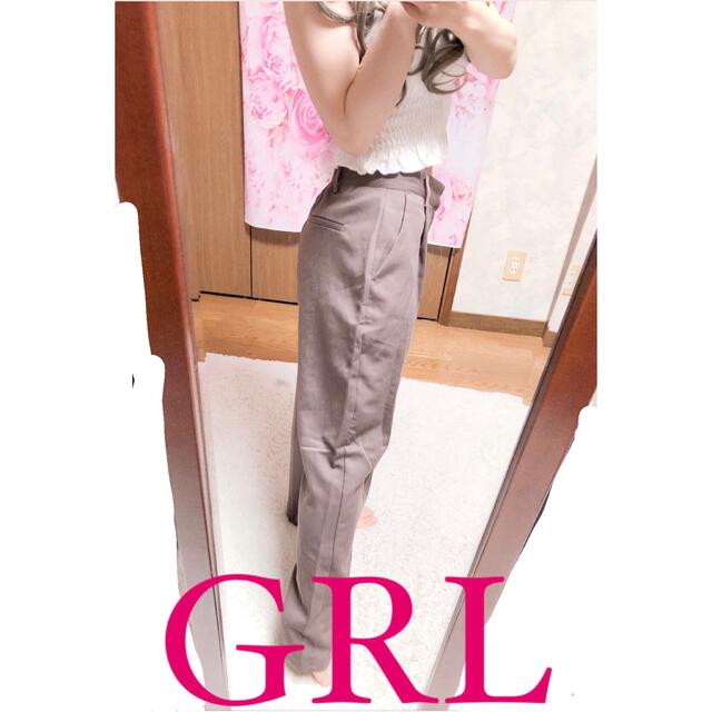 GRL(グレイル)の4739.GRL ブラウン ハイウエスト テーパードパンツ レディースのパンツ(カジュアルパンツ)の商品写真