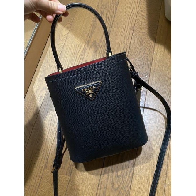 高質で安価バッグください PRADA 新品同等超美品 の通販 by マサノリ 's shop|プラダ