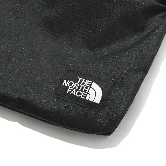 THE NORTH FACE(ザノースフェイス)の海外❗ ノースフェイス スリングバッグ ショルダーバッグ 黒 k14D メンズのバッグ(ショルダーバッグ)の商品写真