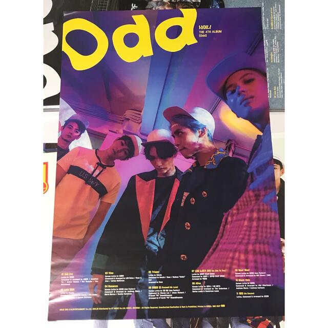 SHINee(シャイニー)のSHINee Odd 初回限定ポスター　シャイニー　オニュ　ジョンヒョン　テミン エンタメ/ホビーのタレントグッズ(アイドルグッズ)の商品写真