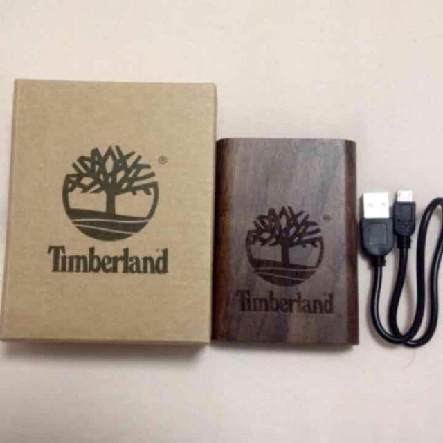 Timberland(ティンバーランド)のティンバーランド 充電器 スマホ/家電/カメラのスマートフォン/携帯電話(バッテリー/充電器)の商品写真