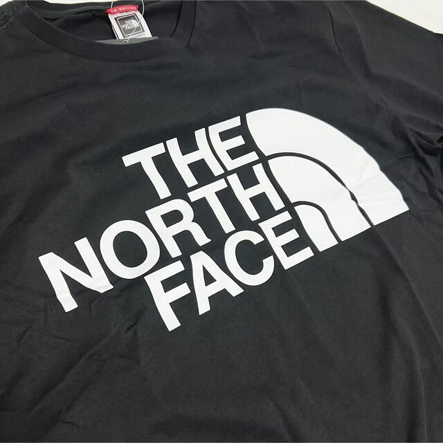 THE NORTH FACE(ザノースフェイス)の日本未発売 ノースフェイス ロンＴ ビッグロゴ 長袖 Tシャツ ロゴT 黒 XL メンズのトップス(Tシャツ/カットソー(七分/長袖))の商品写真