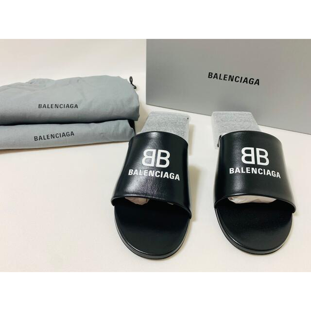 新品《 BALENCIAGA 》ロゴ プリント Box サンダル 38.5 黒靴/シューズ