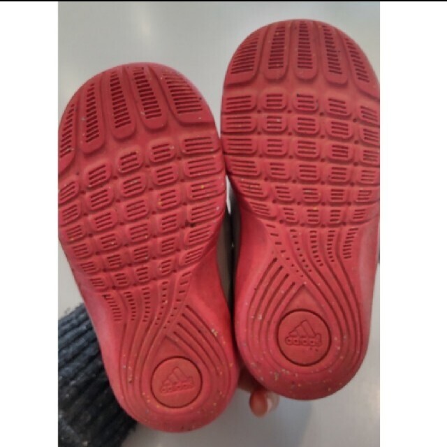 adidas(アディダス)のadidas スニーカー キッズ/ベビー/マタニティのベビー靴/シューズ(~14cm)(スニーカー)の商品写真