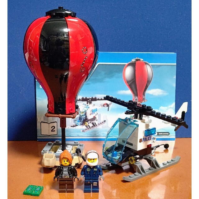 Lego(レゴ)の確認用！レゴ★シティ ポリスヘリ+ドロボー気球 美品 人気 激レア エンタメ/ホビーのおもちゃ/ぬいぐるみ(その他)の商品写真