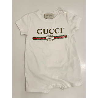 グッチ(Gucci)のgucci ロンパース　3-6m(ロンパース)