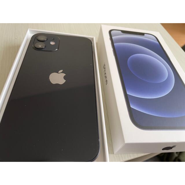 Apple(アップル)のiPhone12 64GB ブラック　simフリー スマホ/家電/カメラのスマートフォン/携帯電話(スマートフォン本体)の商品写真