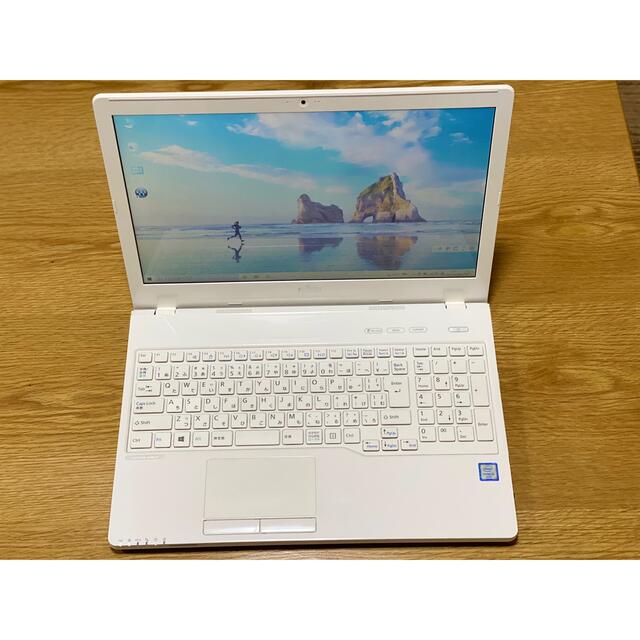 富士通ノートパソコン　LIFEBOOK AH46/W 人気のホワイトスマホ/家電/カメラ