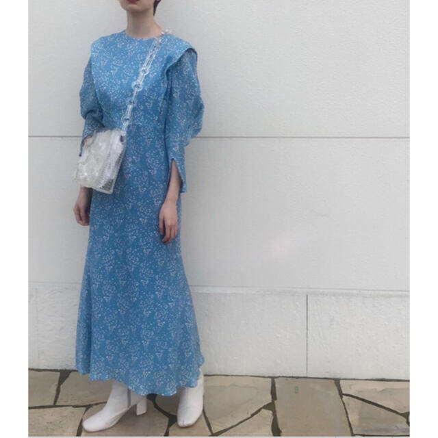 Mame Flower Hand-printed Tucked Dress - ワンピース Mame Flower Hand-printed Tucked Dress - ワンピース