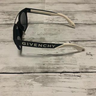 ジバンシィ(GIVENCHY)のジバンシィ　サングラス　アイウェア(サングラス/メガネ)