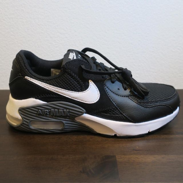 NIKE(ナイキ)の【新品】25cm NIKE エアマックス エクシー AIR MAX レディースの靴/シューズ(スニーカー)の商品写真