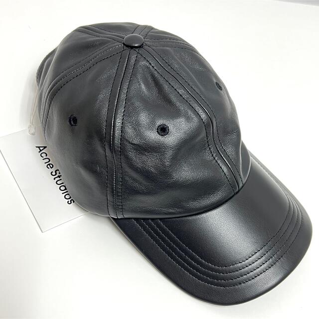 Acne Studios(アクネストゥディオズ)の新品 アクネ ストゥディオズ レザー キャップ CAP 帽子 ACNE 黒 ロゴ メンズの帽子(キャップ)の商品写真