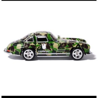 アベイシングエイプ(A BATHING APE)のBAPE X HOT WHEELS 55 MERCEDES-BENZ 300SL(模型/プラモデル)