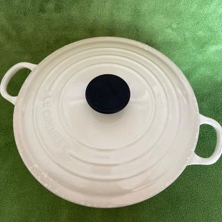 ルクルーゼ(LE CREUSET)のル・クルーゼ　24  中古品(鍋/フライパン)