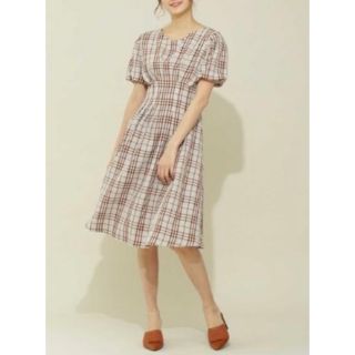 ジルバイジルスチュアート(JILL by JILLSTUART)の【最終値下げ】ジルバイジルスチュアート　ウエストタックワンピース(ひざ丈ワンピース)