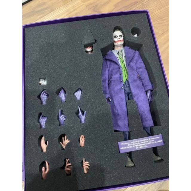 ジョーカー 2.0 バットマン ダークナイト joker ホットトイズ 1/6の ...