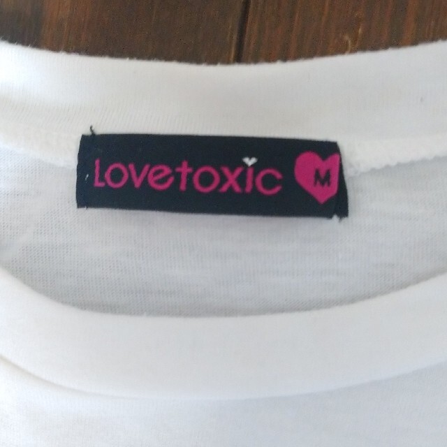lovetoxic(ラブトキシック)のLOVETOXICロゴプリントオーバーTシャツ袖メッシュ150cmﾗﾌﾞﾄｷｼｯ キッズ/ベビー/マタニティのキッズ服女の子用(90cm~)(Tシャツ/カットソー)の商品写真