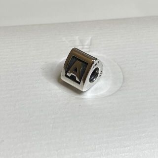 スワロフスキー(SWAROVSKI)のパンドラアルファベットA(チャーム)