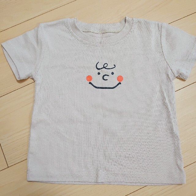 SNOOPY(スヌーピー)のチャーリーブラウン　半袖Tシャツ　90 キッズ/ベビー/マタニティのキッズ服女の子用(90cm~)(Tシャツ/カットソー)の商品写真