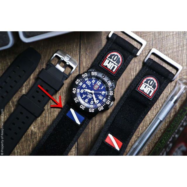 Luminox(ルミノックス)の2013’s★ ルミノックス★Scott 限定Strap 青ロゴ★+カラビナ メンズの時計(レザーベルト)の商品写真