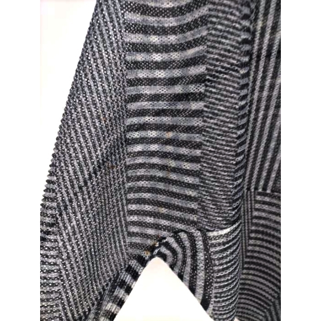 PLEATS PLEASE ISSEY MIYAKE(プリーツプリーズイッセイミヤケ)のPLEATS PLEASE ISSEY MIYAKE(プリーツプリーズイッセイミ レディースのトップス(カーディガン)の商品写真