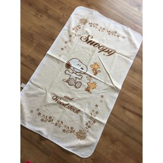 ニシカワ(西川)の【美品！】ベビー敷布団カバー（おねしょシーツ）(シーツ/カバー)