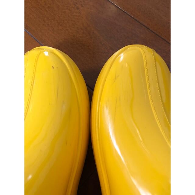 長靴 21センチ キッズ　ショートブーツ レインブーツ 黄色 キッズ/ベビー/マタニティのキッズ靴/シューズ(15cm~)(長靴/レインシューズ)の商品写真